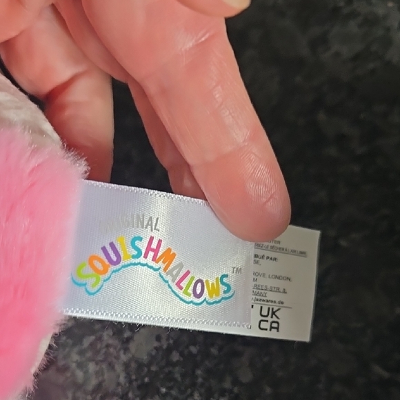 Squishmallows Evangelica The Pink Cow Clip-On Plush Buddies Bag Charm - Picture 4 of 9